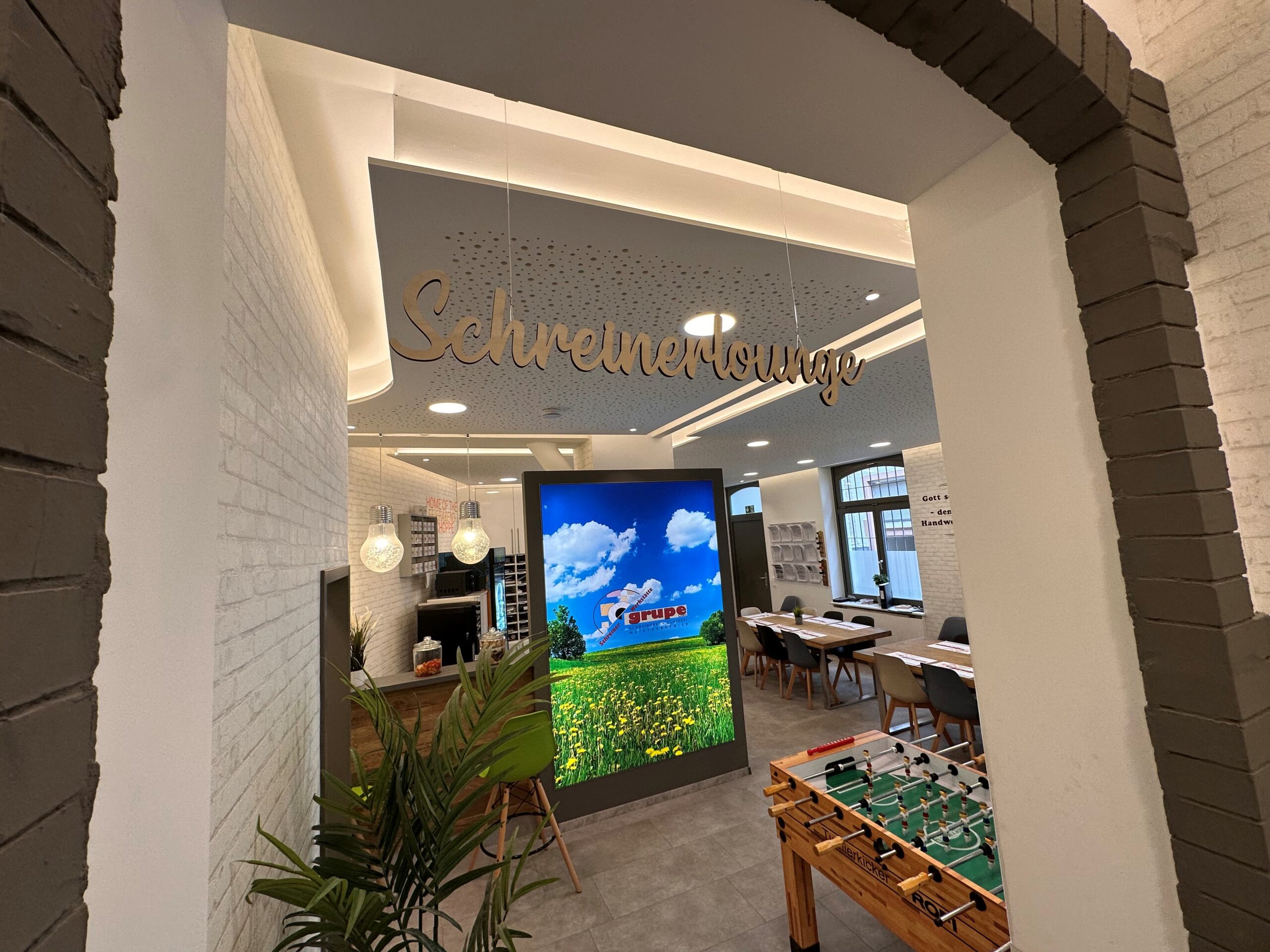 Aufenthaltsraum 9 scaled